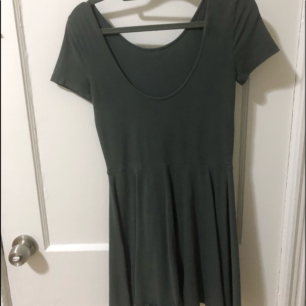 green skater dress